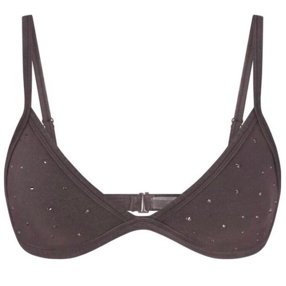 Skims Outdoor Rhinestone Triangle Bralette in the color chalk grey!! Size 2xl